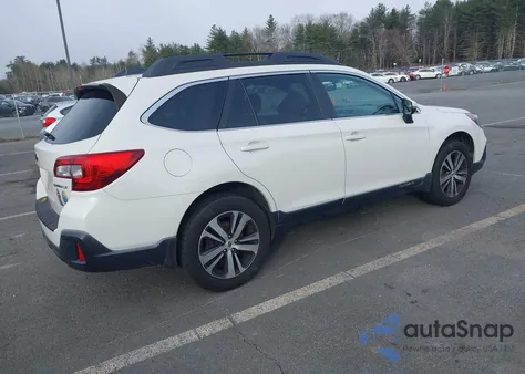 2018 Subaru Outback 2.5I Limited z USA, uszkodzony, nr VIN 4S4BSANCXJ3351649